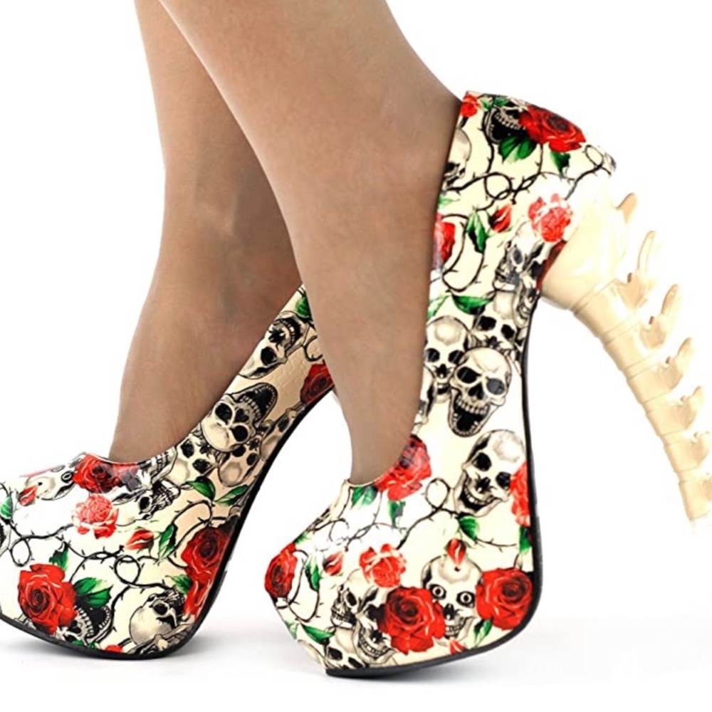 Shoes 10m skull